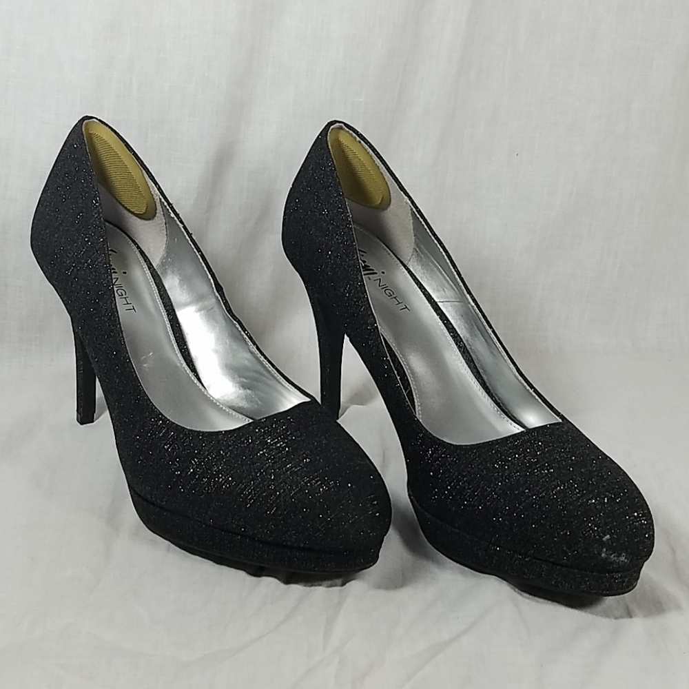 Women Fioni Night High Heels 9.5 Black Sparkle